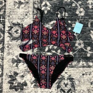 Cupshe Black and Pink Paisley Bikini Set